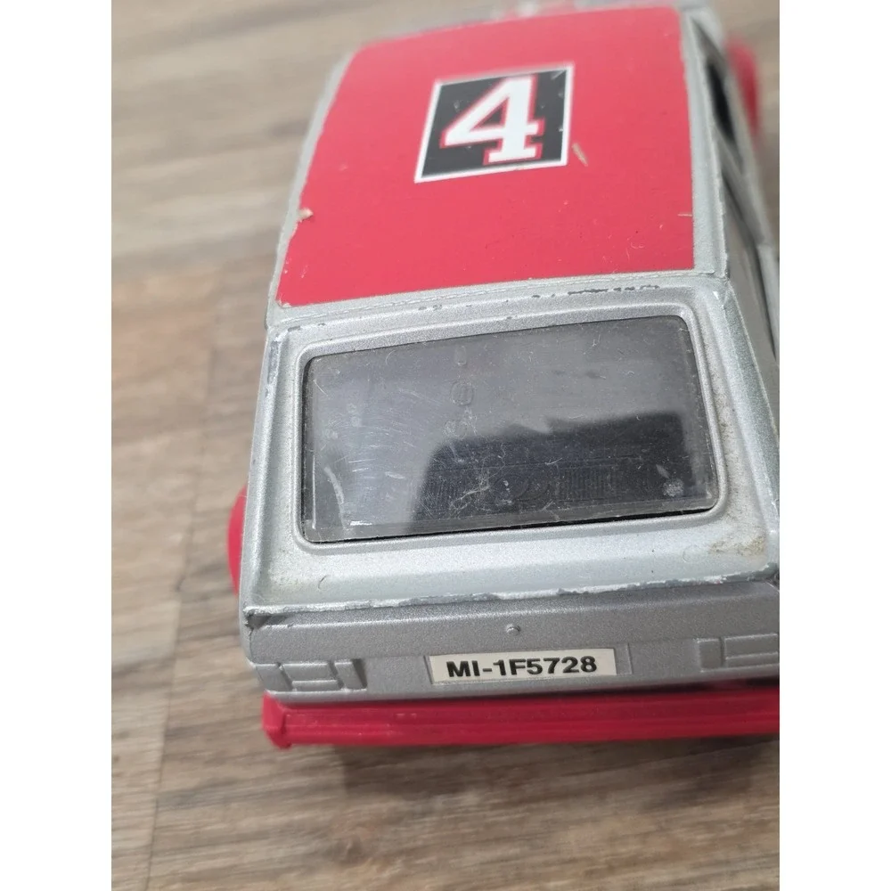 Burago good used